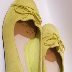 Clarks flats